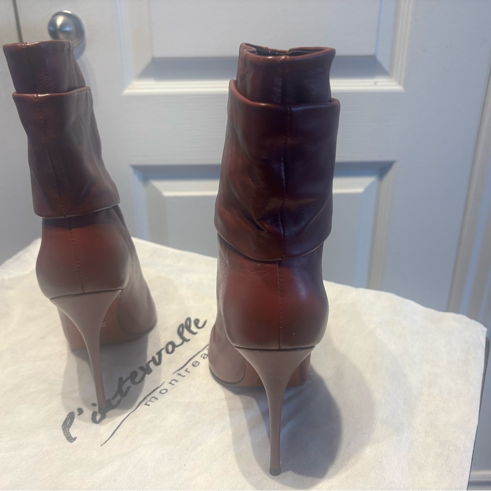 L'INTERVALLE Burgundy Leather Heeled Boots - Picture 5 of 9